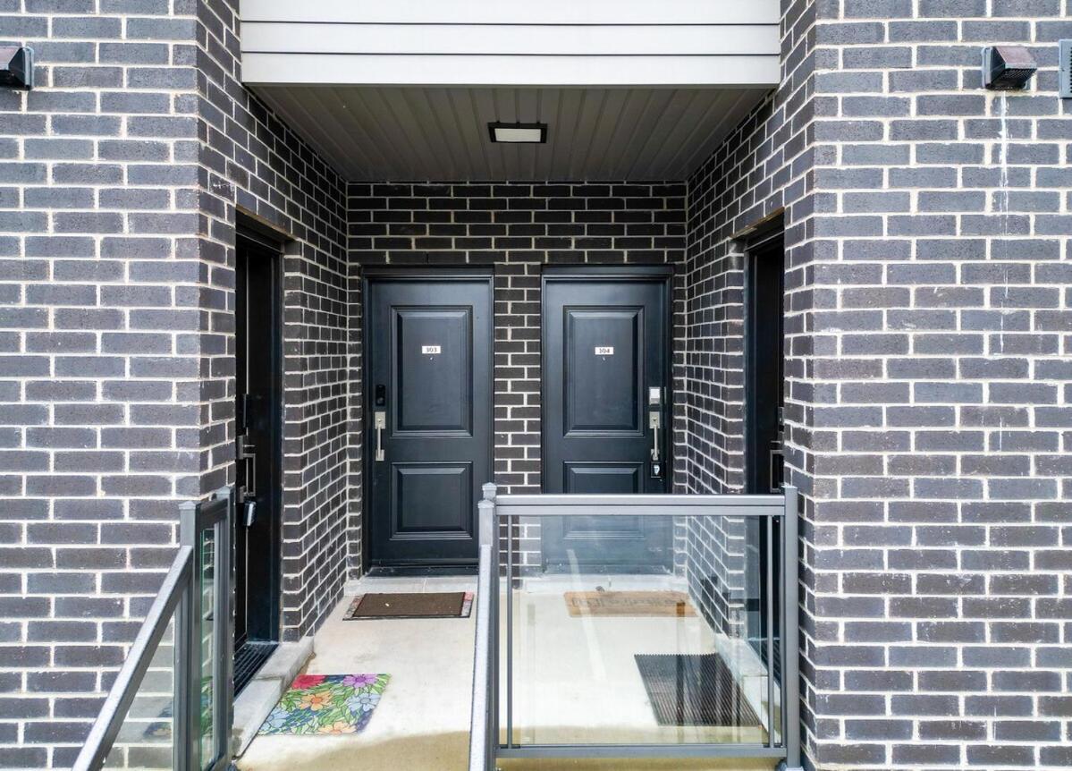 New Stylish 2br With Sofa Bed, 7 Mins To And Sleeps 6 Apartment *
